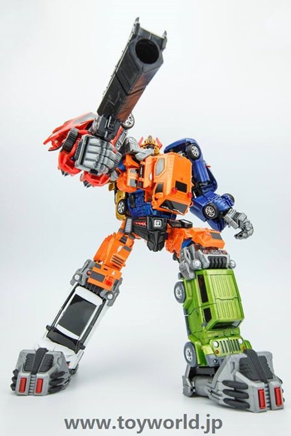 ToyWorld Car Combiner Images Show Combined Group And Alternate Modes  (8 of 20)